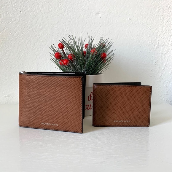 Michael Kors Harrison Bifold W Passcase - Picture 1 of 8